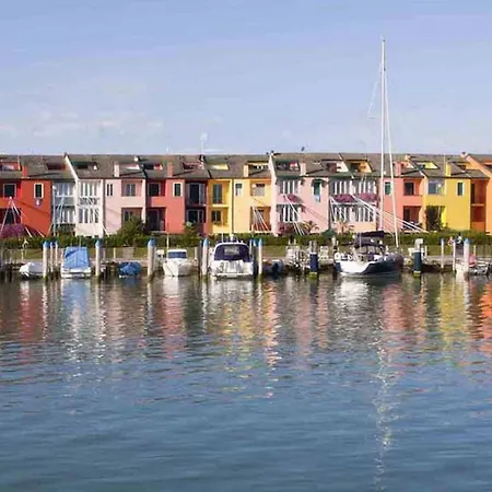 Newly Renovated With Private Garden Villa Porto Santa Margherita di Caorle