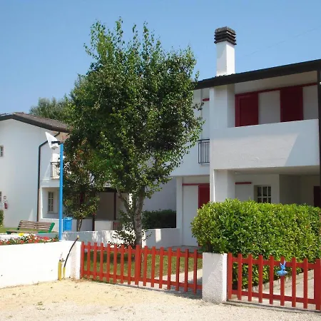 Vila Newly Renovated With Private Garden